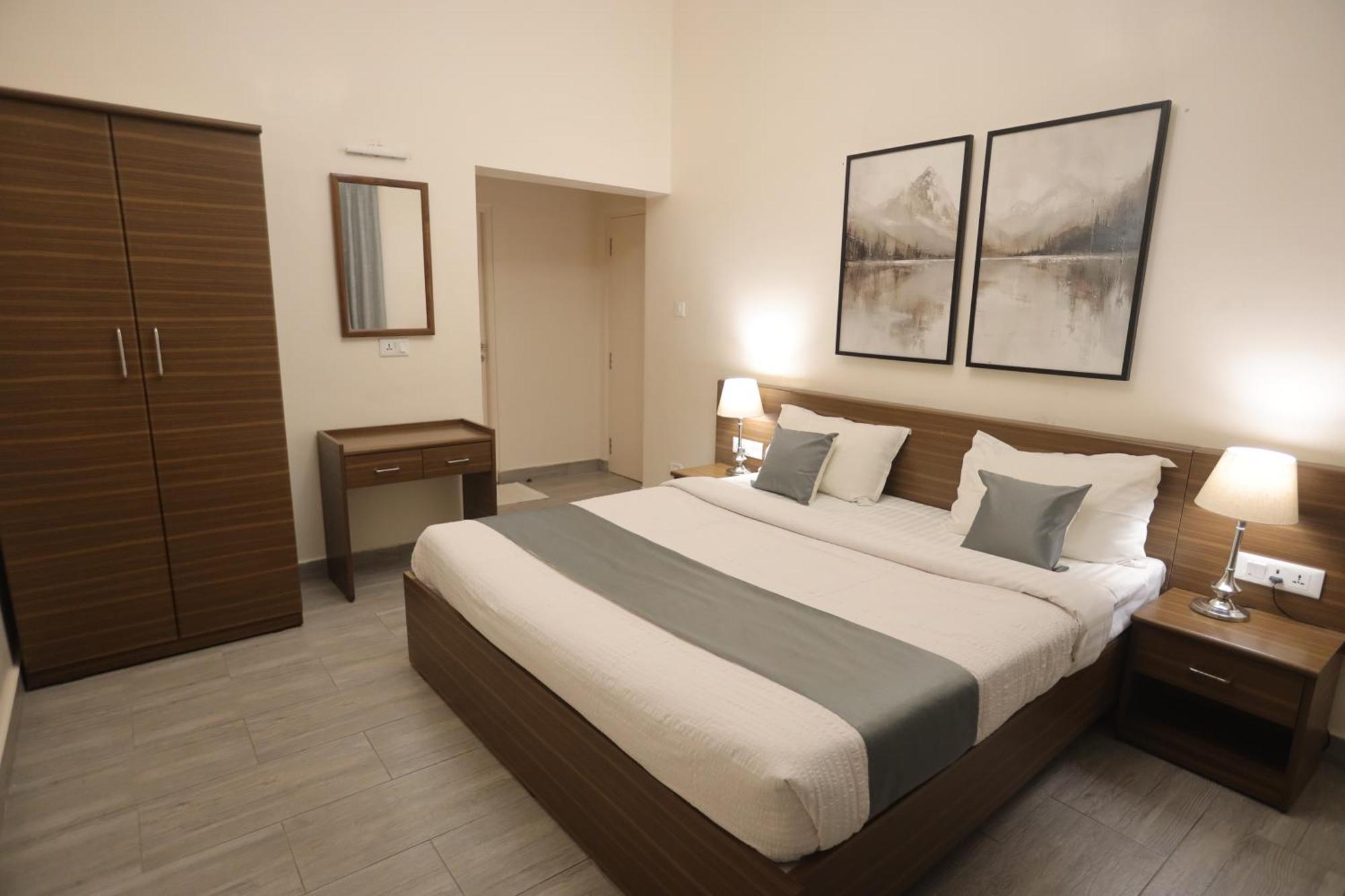 Himalaya Residence Two Bedroom Apartment Balcony